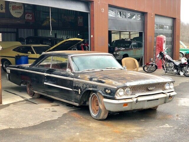 Ford Galaxie 1963 image number 6