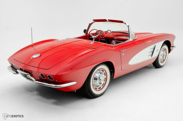 Chevrolet Corvette 1961 image number 27