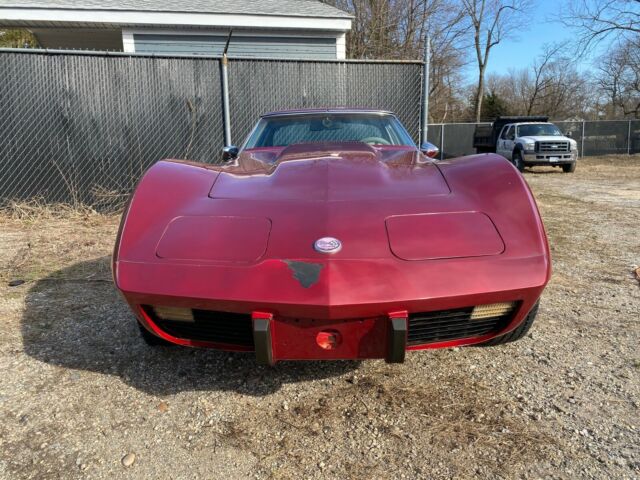 Chevrolet Corvette 1976 image number 29