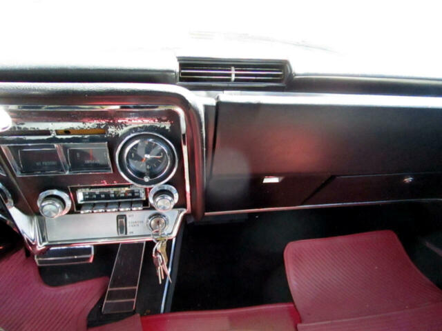 Oldsmobile Toronado 1967 image number 23