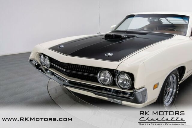 Ford Torino 1970 image number 10