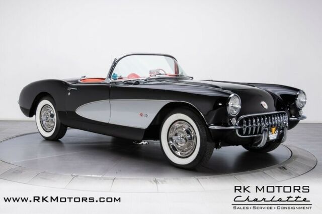 Chevrolet Corvette 1957 image number 34