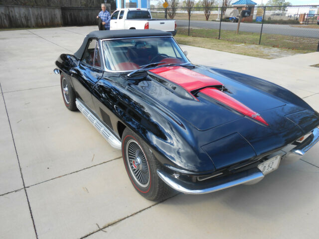 Chevrolet Corvette 1967 image number 11