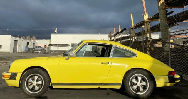 Porsche 911 1974 image number 27