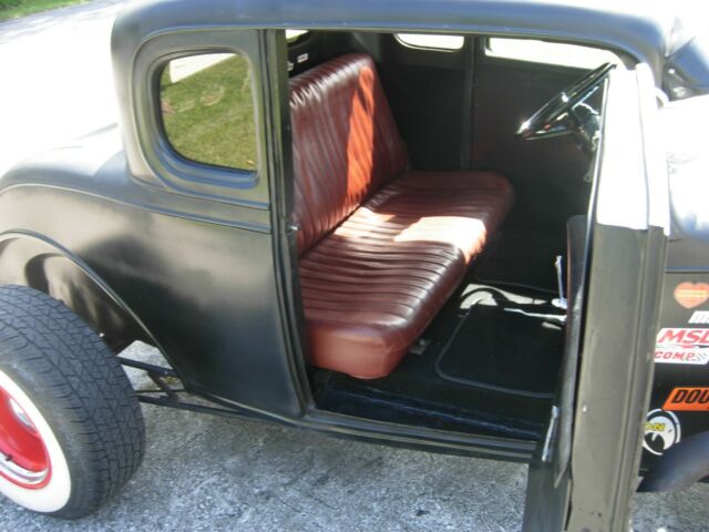 Chevrolet 5 window coupe 1932 image number 20