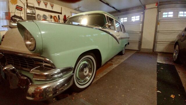 Ford Country Sedan 8 Passenger Wagon 1956 image number 16