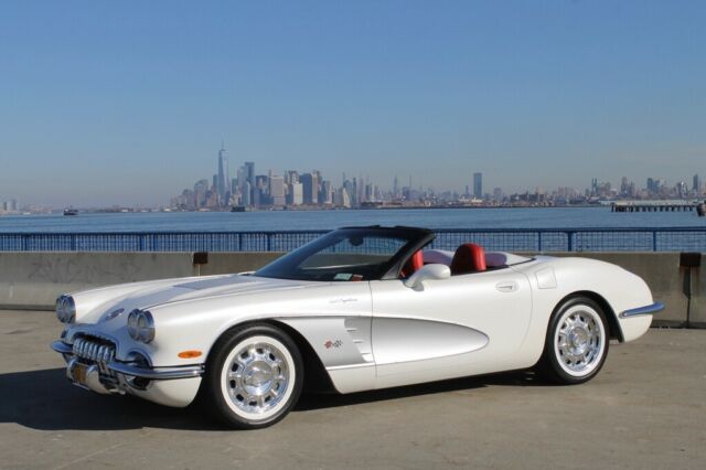 Chevrolet Corvette 1958 image number 0