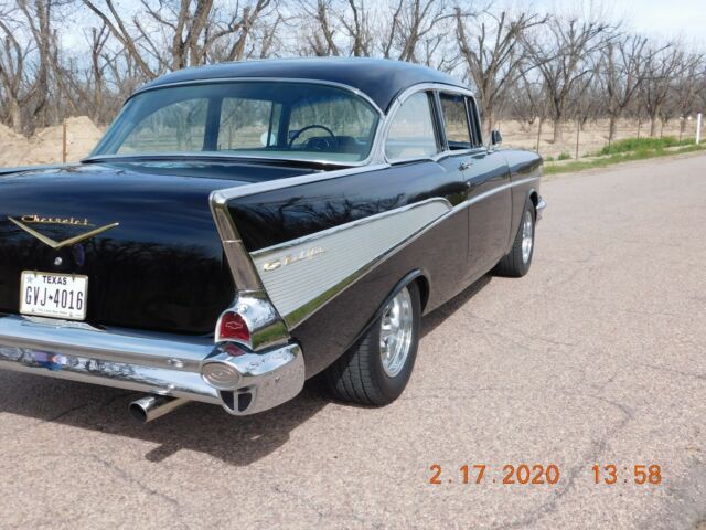 Chevrolet Bel Air/150/210 1957 image number 29