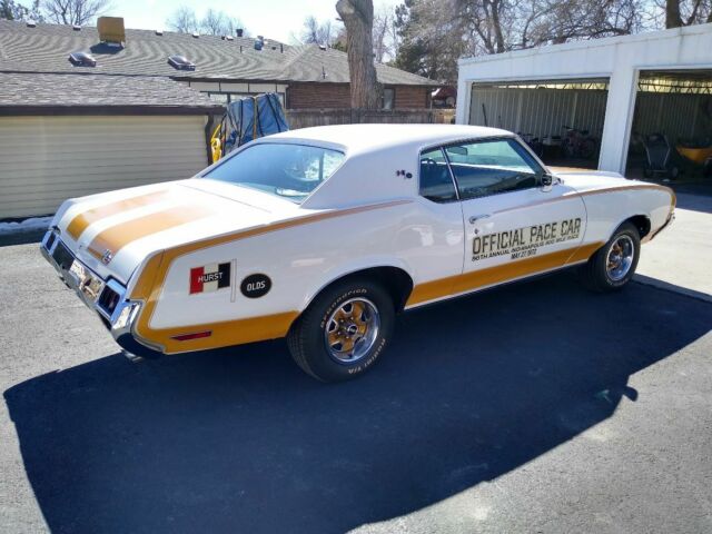 Oldsmobile 442 1972 image number 0