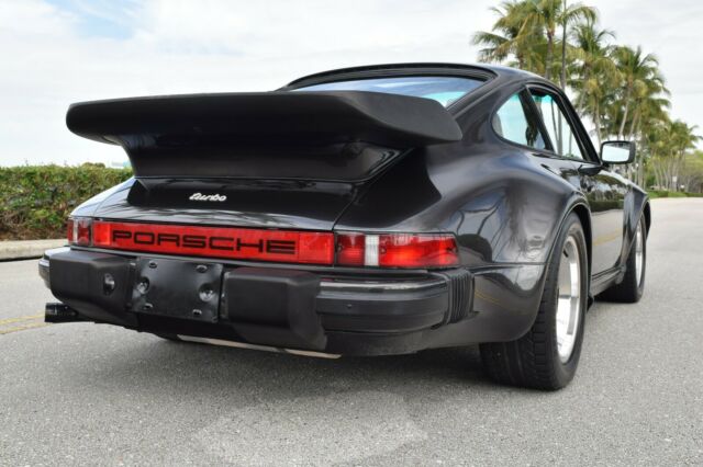 Porsche 930 1979 image number 12