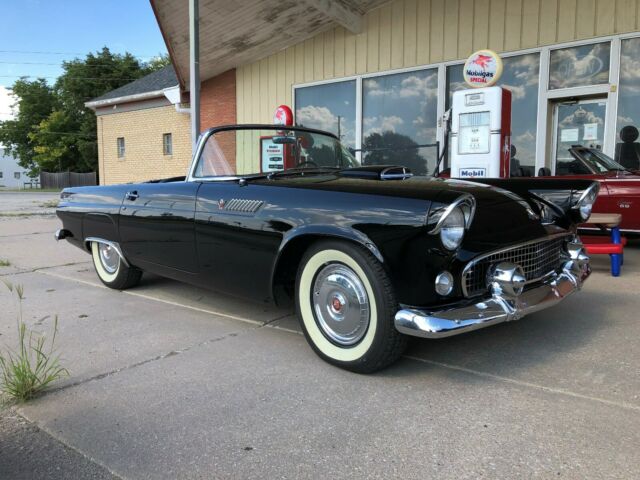 Ford Thunderbird 1955 image number 0