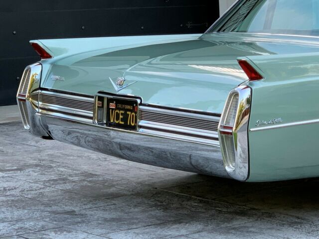 Cadillac DeVille 1964 image number 9