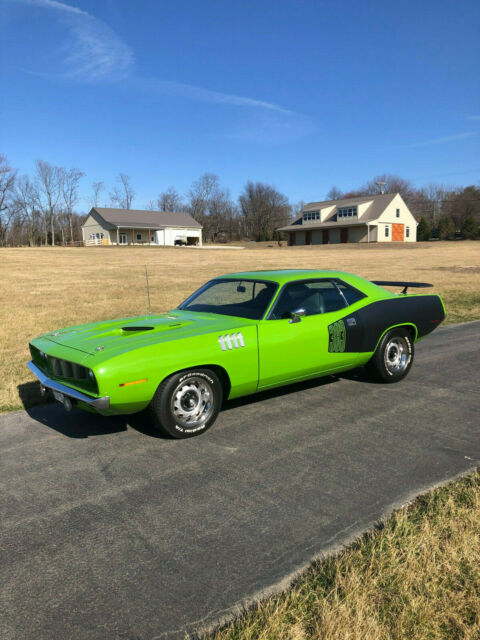 Plymouth Barracuda 1971 image number 1