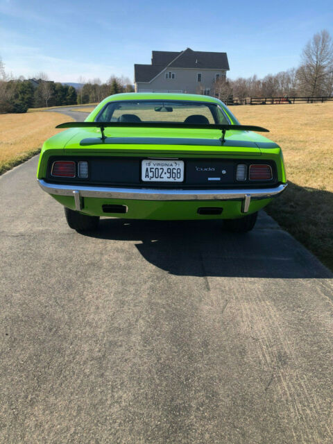 Plymouth Barracuda 1971 image number 8