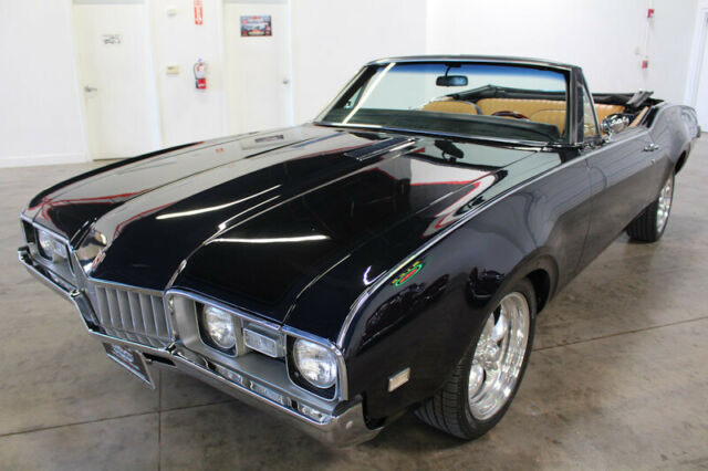 Oldsmobile Cutlass 1968 image number 16