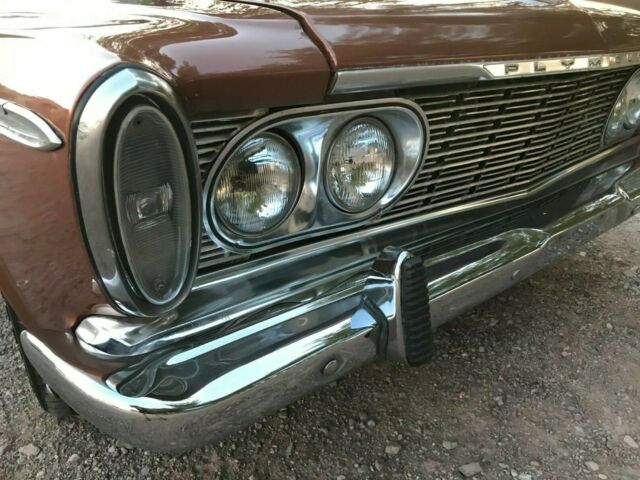 Plymouth Fury 1963 image number 34