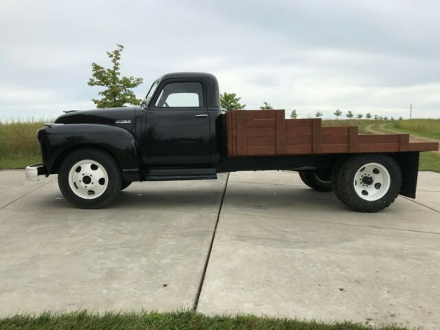 Chevrolet Loadmaster 1948 image number 12