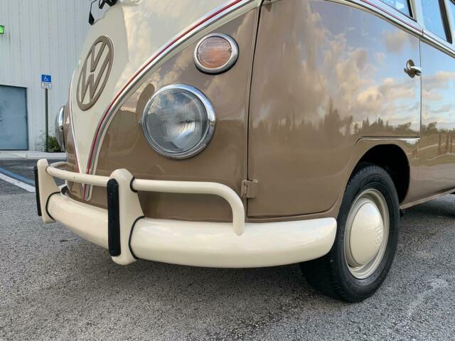 Volkswagen Bus/Vanagon 1974 image number 35