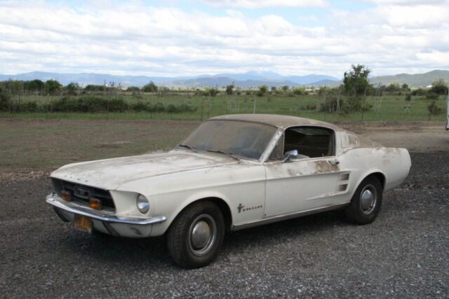 Ford Mustang 1967 image number 15