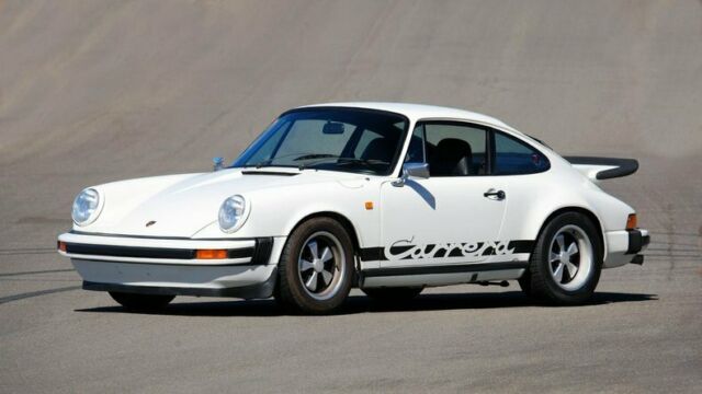 Porsche 911 1975 image number 2