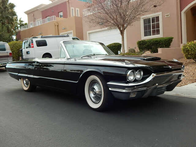 Ford Thunderbird 1964 image number 0