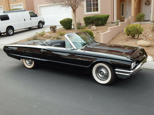 Ford Thunderbird 1964 image number 14