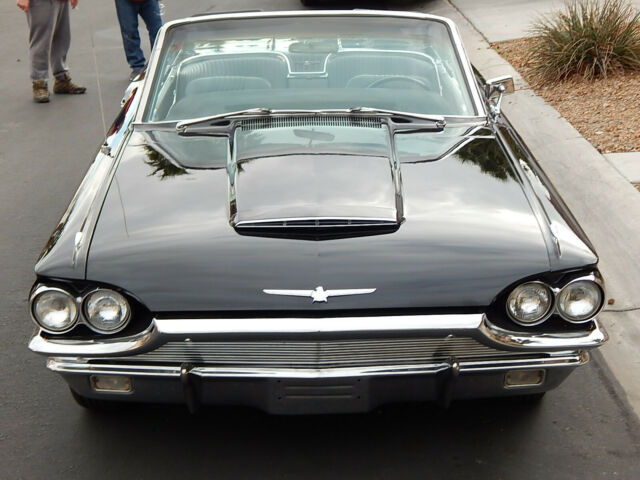 Ford Thunderbird 1964 image number 24