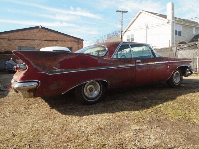 Chrysler Imperial 1961 image number 2