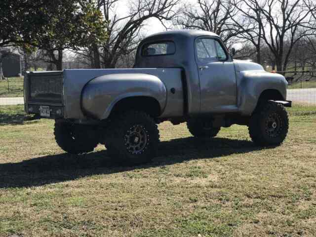 Studebaker R series 1951 image number 23