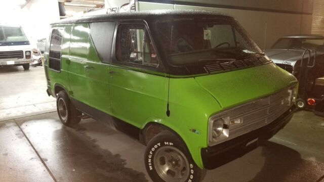 Dodge B100 1974 image number 27