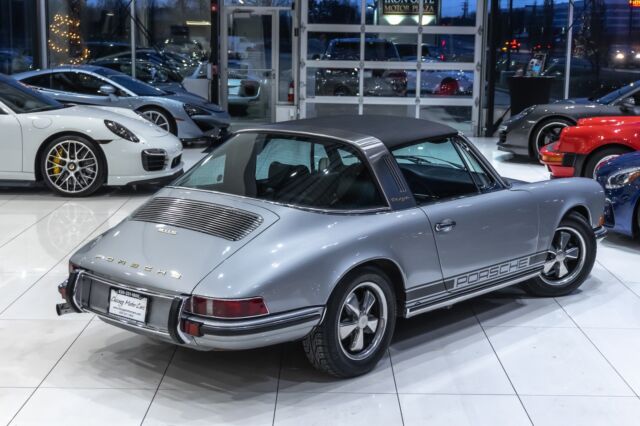 Porsche 911 1971 image number 37