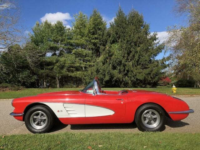 Chevrolet Corvette 1959 image number 33