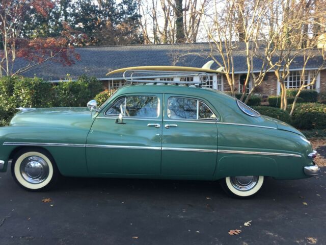 Mercury Monterey 1949 image number 13