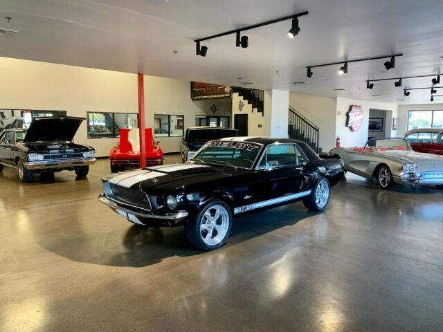 Ford Mustang 1967 image number 24