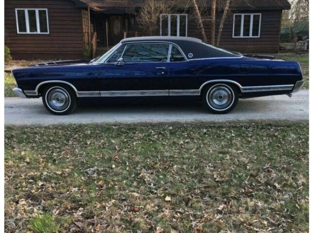 Ford LTD 1967 image number 12