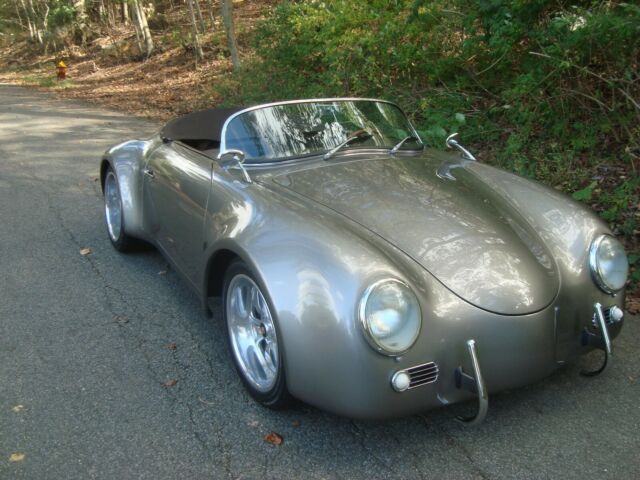 Replica/Kit Makes super widebody speedster 1957 image number 0