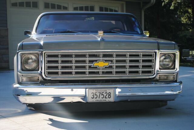 Chevrolet C-10 1975 image number 28