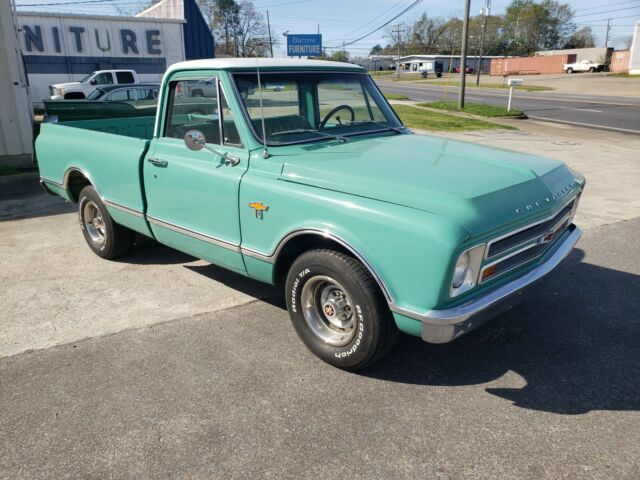 Chevrolet C-10 1967 image number 1