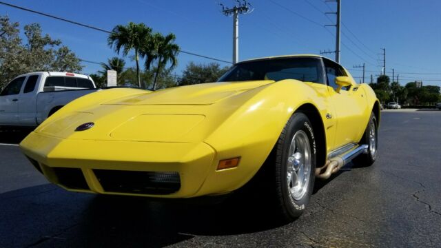 Chevrolet Corvette 1974 image number 15