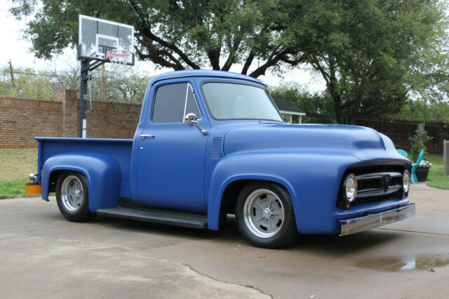 Ford F-100 1953 image number 0