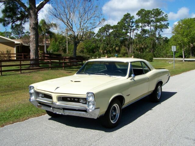 Pontiac GTO 1966 image number 30