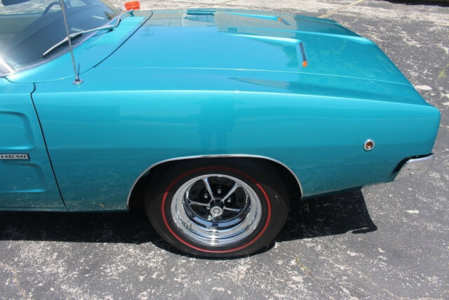 Dodge Charger 1968 image number 7