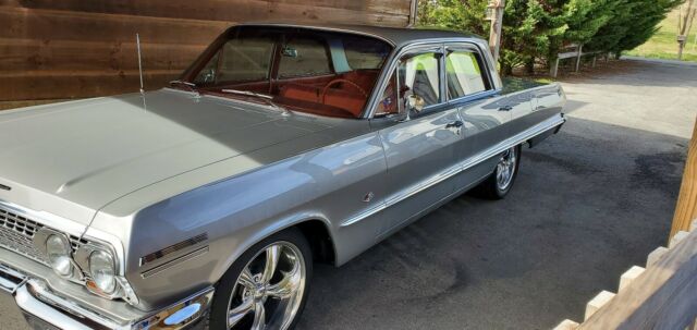 Chevrolet Impala 1963 image number 24