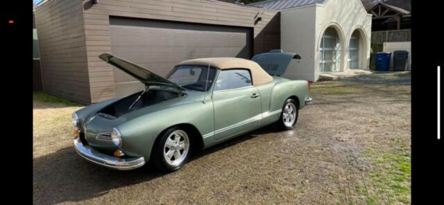 Volkswagen Karmann Ghia 1972 image number 10