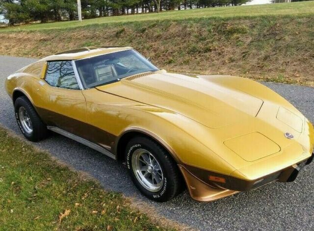 Chevrolet Corvette 1972 image number 1