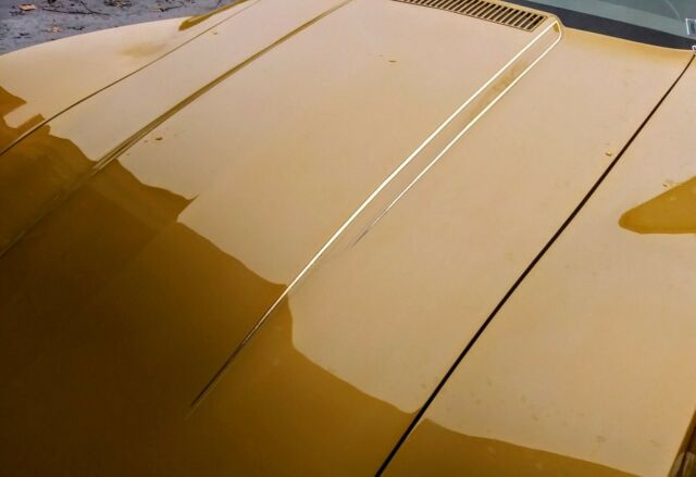 Chevrolet Corvette 1972 image number 28