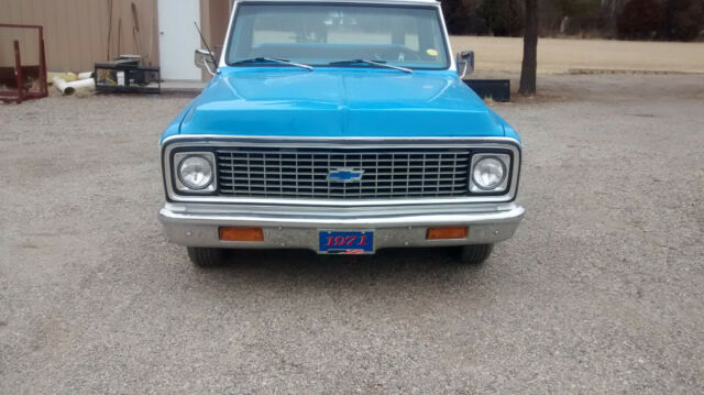 Chevrolet C-10 1971 image number 2