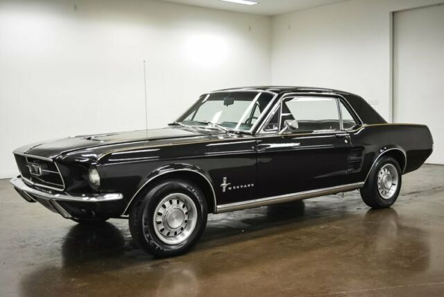 Ford Mustang 1967 image number 26