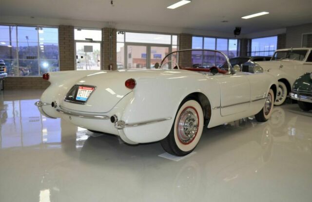 Chevrolet Corvette 1953 image number 10