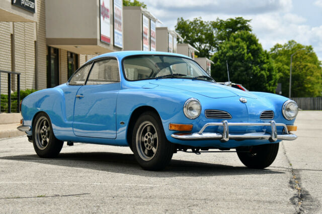 Volkswagen Karmann Ghia 1971 image number 17